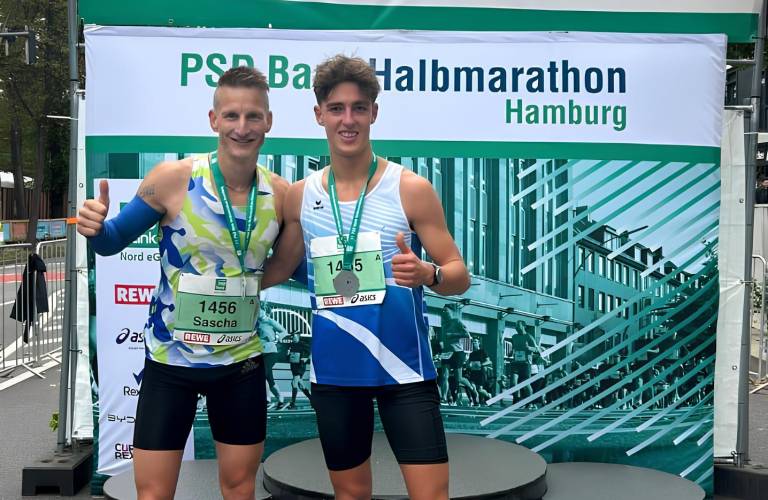 PSD Halbmarathon in Hamburg: Felix und Sascha waren am Start